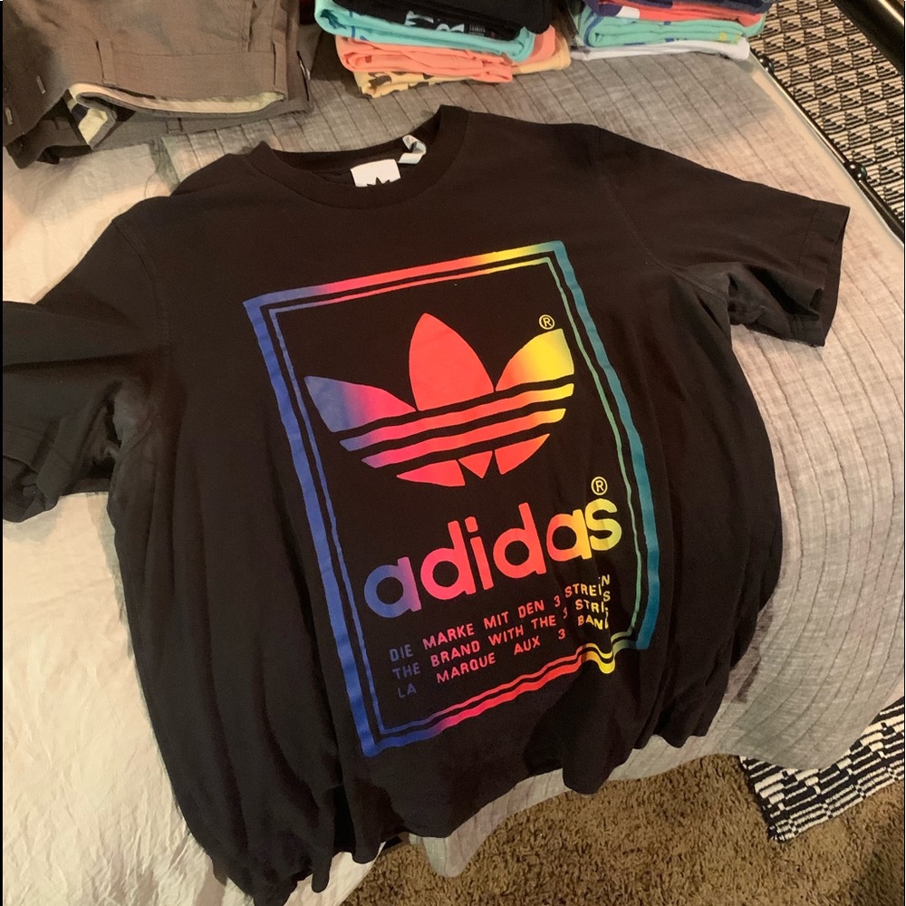 Adidas T-shirt